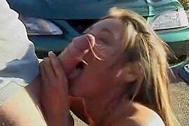 Outdoor Blowjob From Blonde Slut In Public In Hi Def - free porn video