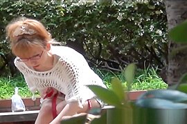 Asian teen rubs her cunt - free porn video