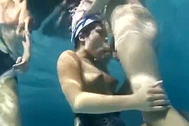 Time stop blowjob underwater - free porn video