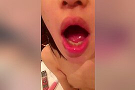 Smartphone individual shooting Bitter and disgusting video of a brave and cute black-haired girl who tries her.274 - free porn video