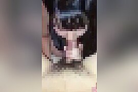 Smartphone personal shooting A cute black-haired, bob-haired girl who looks like a JD gives a handjob at a hot.310 - free porn video