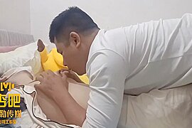 弥勒传媒 Mlcm-3310 只欠2000元沒还赔了身体 16 Min - free porn video