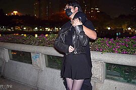 Latex Hood In Public - free porn video
