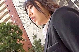 巨乳女子大生がパンスト破られバイブ責めと手マンで腰モゾモゾ感じまくり - free porn video